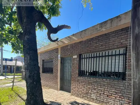 3 PH en venta en bloque en Isidro Casanova con gran renta