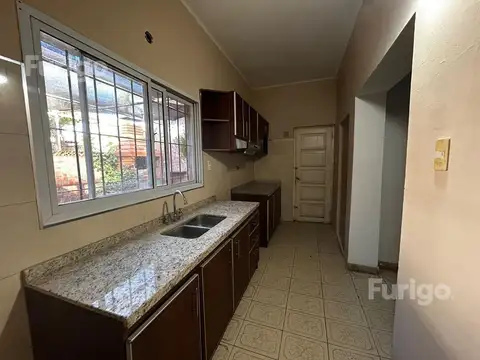 Casa en  Pérez, 3 dormitorios, apta crédito
