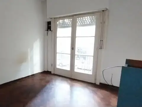 Guemes 4200, Piso 1