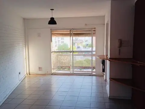 Cochabamba 500, Piso 4