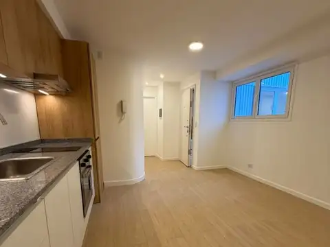 Depto Tipo Casa en Alquiler de 2 ambientes