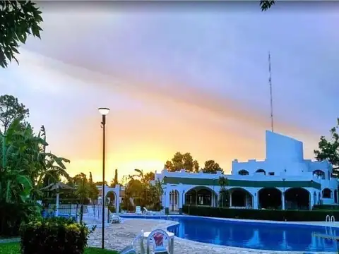 Terreno en Venta 24  mts Fondo