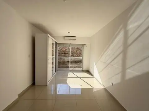 Departamento en Alquiler en Villa Pueyrredón, CABA