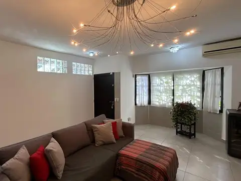 Casa en Venta en Paternal, USD 293.000