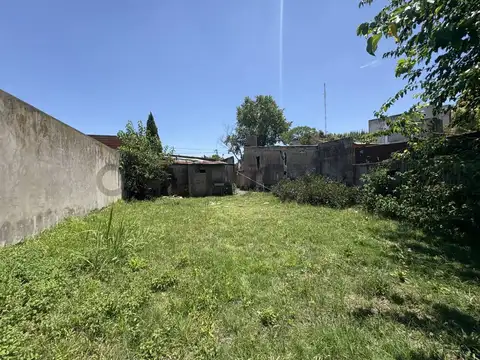 57 e/ 135 y 136 2000, Piso 0