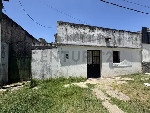 Calle 57 e/ 135 y 136 -  Los hornos | Oportunidad lote 10x39 con casa a demoler