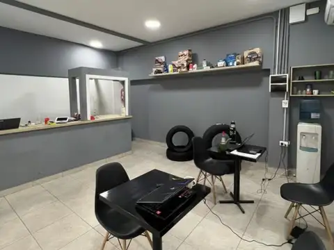 Galpon en Venta 28  mts Fondo