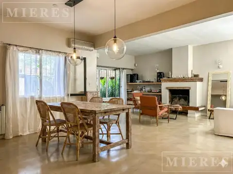 Casa en Venta en San Isidro Vias / Rolon, USD 440.000