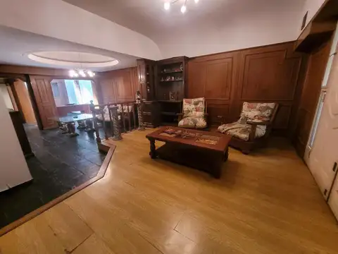 Casa 4 ambientes con 4 baños