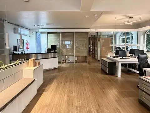 Oficina en Venta 20 años