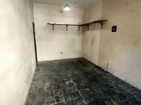 Local en Alquiler en Villa Dominico, $ 350.000