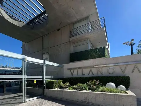 *VENTA COCHERA CUBIERTA EN SUBSUELO CON BAULERA  *EN COMPLEJO VILANOVA RAMOS 