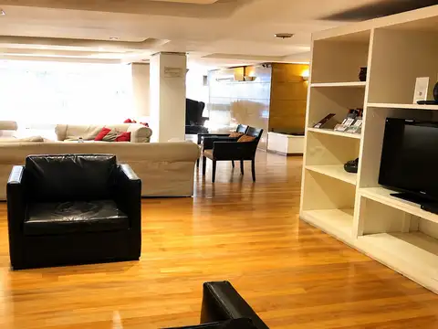 Departamento en Marcelo Torcuato de Alvear 800