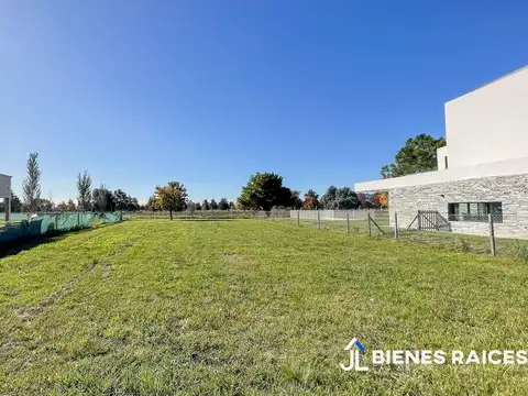 Terreno en Venta 17  mts Frente