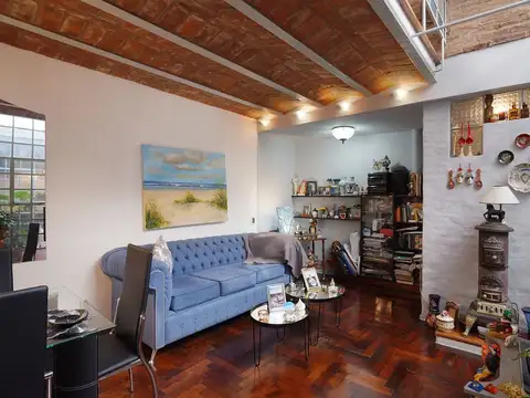 Depto Tipo Casa en Venta 28 años