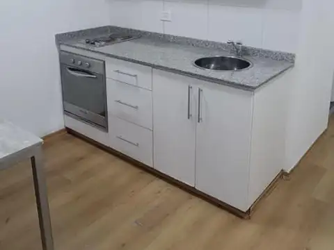Departamento en Alquiler en Monserrat, $ 900.000