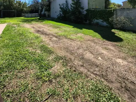 Terreno en Venta en Ituzaingo, USD 150.000