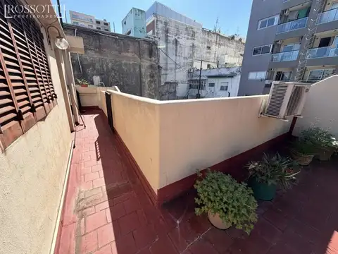 Depto Tipo Casa en Venta al Este