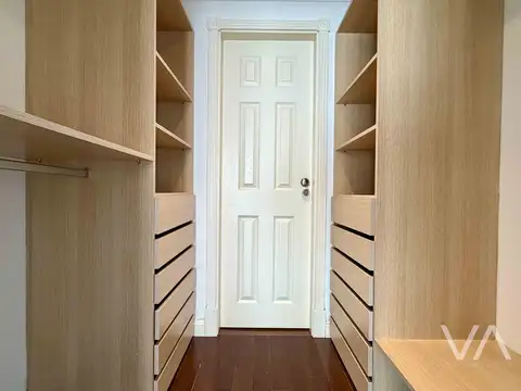 Departamento de 2 ambientes. Cochera. Jardines de Dumbledor.