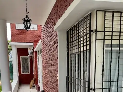 Uriburu 300, Piso 1