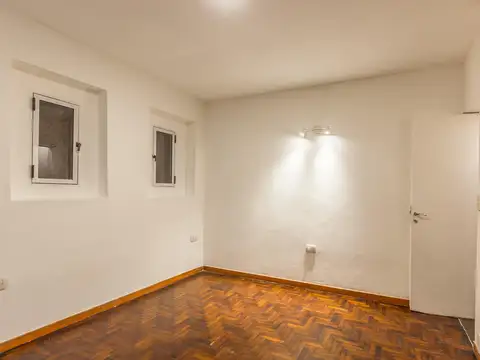 Depto Tipo Casa en Alquiler 45 años