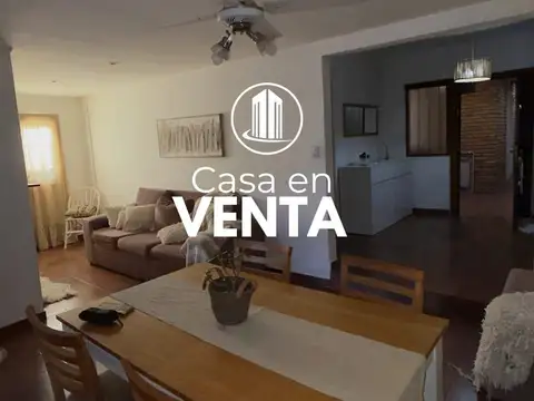 VENDO. Casa en calle Urdinarrain. Concordia, ER.