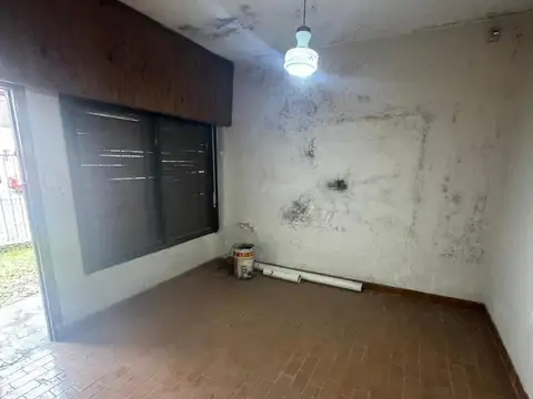 Casa en Venta en Moron, USD 50.000