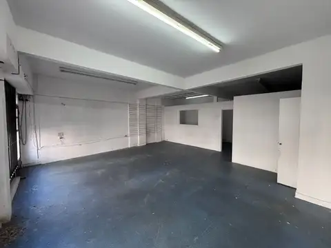 Local en Alquiler Via Púb.