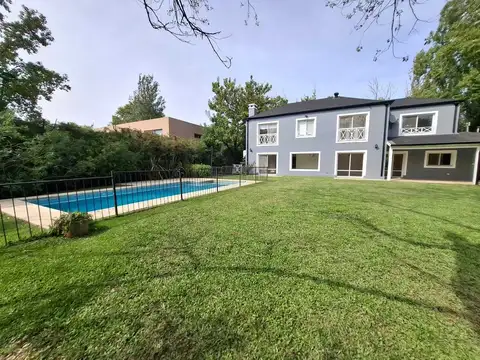Casa  en Alquiler en La Legua, Pilar, G.B.A. Zona Norte
