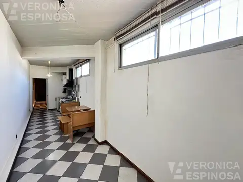 Local en Venta en Castelar Sur, USD 210.000
