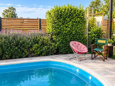 Casa en Venta con 3 cocheras