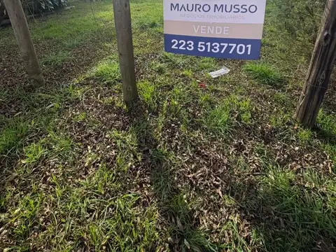 Terreno en Venta en Los Acantilados, USD 22.000