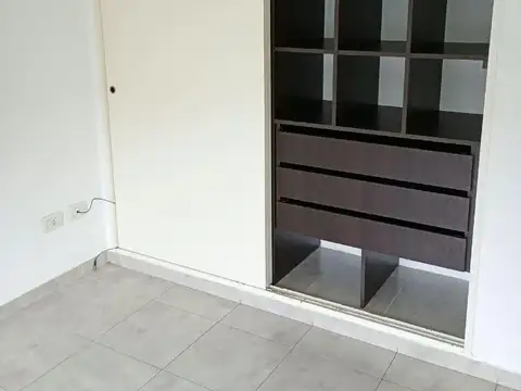 DEPARTAMENTO EN  ALQUILER EN HAEDO 2 AMBIENTES
