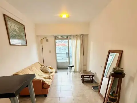 Departamento en Alquiler en Haedo, $ 550.000