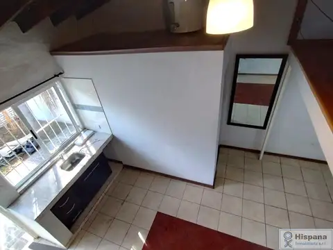 Monoambiente con entrepiso en alquiler, en Del Viso, Pilar.