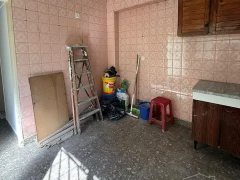 Depto Tipo Casa en Alquiler 50 años