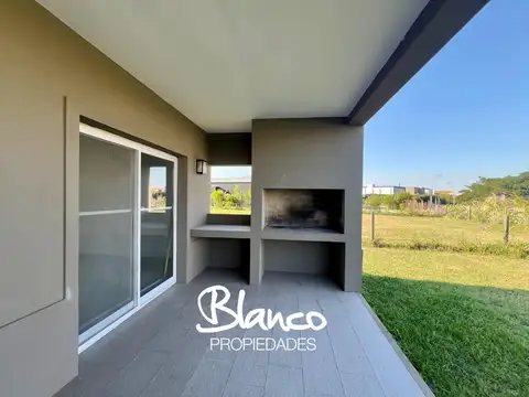 Puertos del Lago - Vistas 100