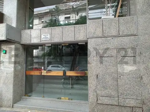 VENTA LOCAL COMERCIAL CENTRO LA PLATA