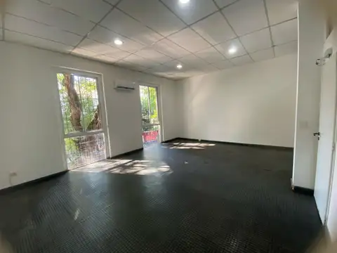 Oficina en Alquiler Temporal en Monserrat, $ 800.000