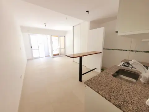 Moderno monoambiente con balcón y excelente luminosidad