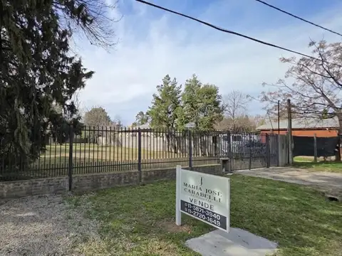 Venta de Terreno en Villa Udaondo.