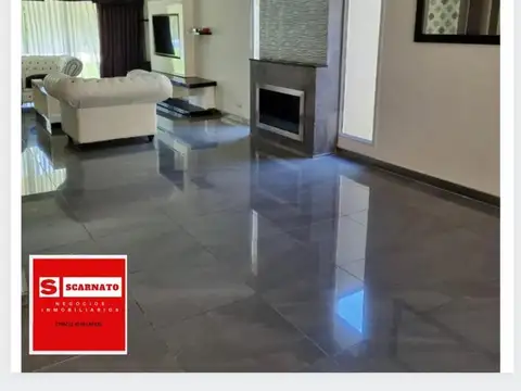 Casa en Venta en El Lauquen, USD 320.000
