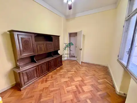 Oficina 3 ambientes con 3 baños