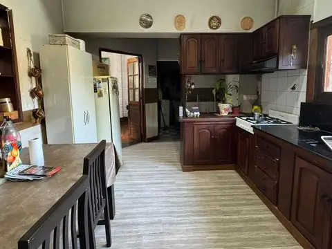 CHALET CON LOCAL COMERCIAL