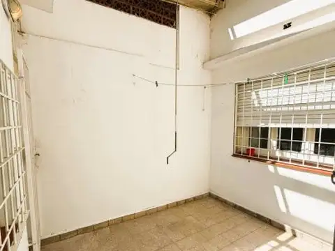 Alvarez Thomas 916