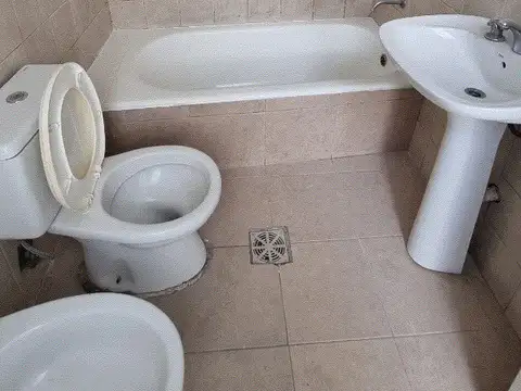 Cuenca 3100, Piso pb