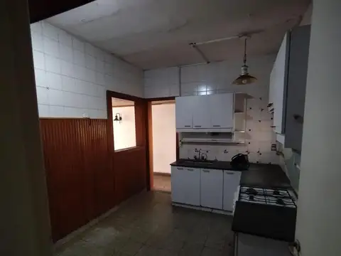 Casa en Venta en Castelar, USD 170.000