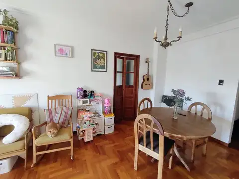 VENTA DEPARTAMENTO 4 AMBIENTES CON BALCON