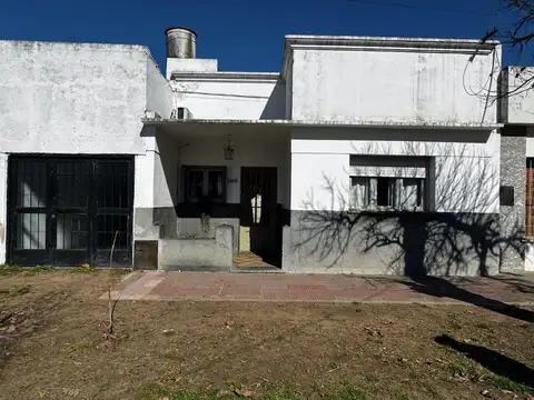 Marcelo T. de Alvear e/ San Martín y Rivadavia