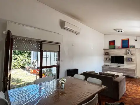Casa 3 Dorm, 2 Baños, en Capital. Apto Credito.